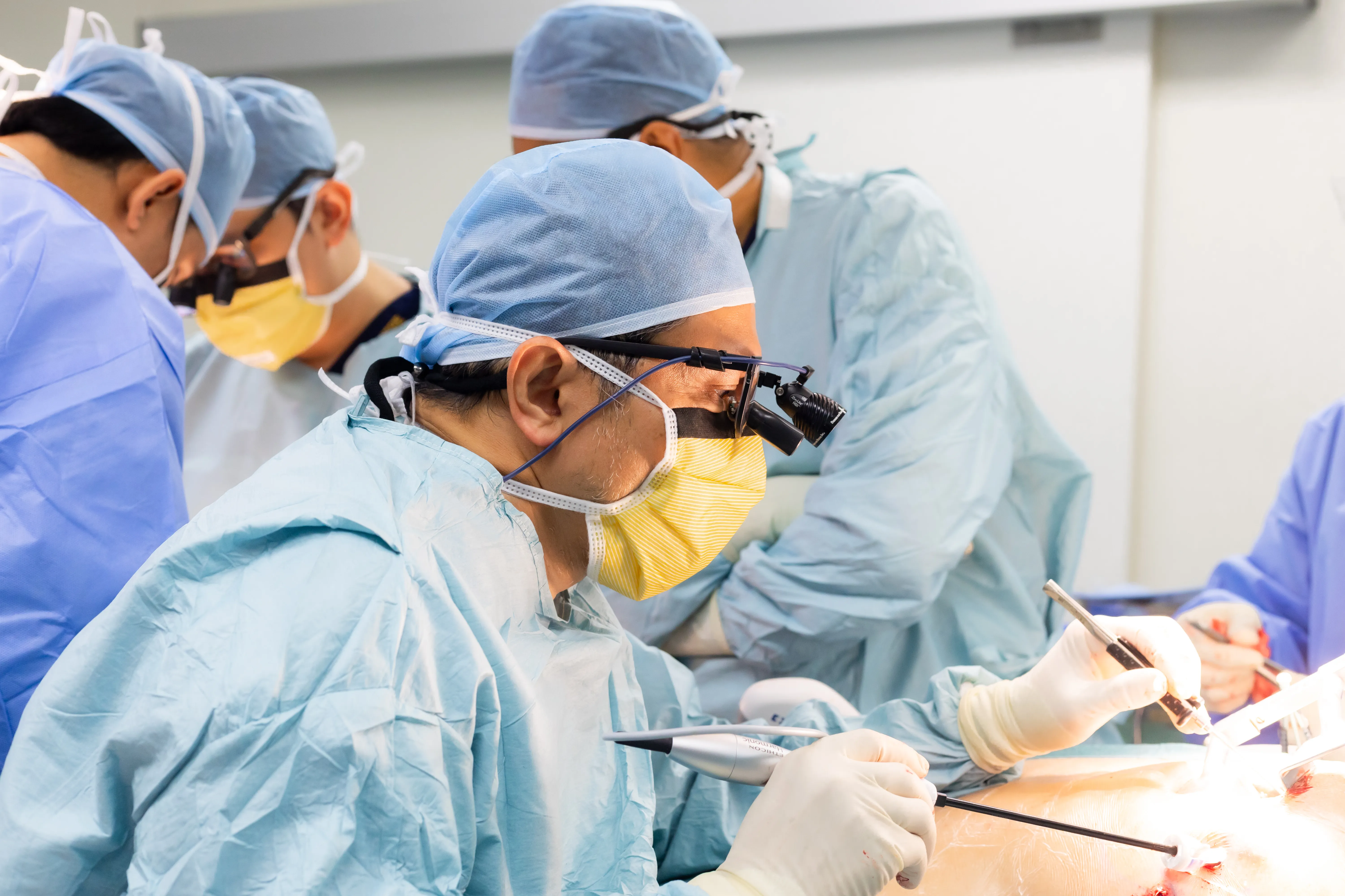 In the operating theatre — Prof. Dr. Shahrul Amry Hashim